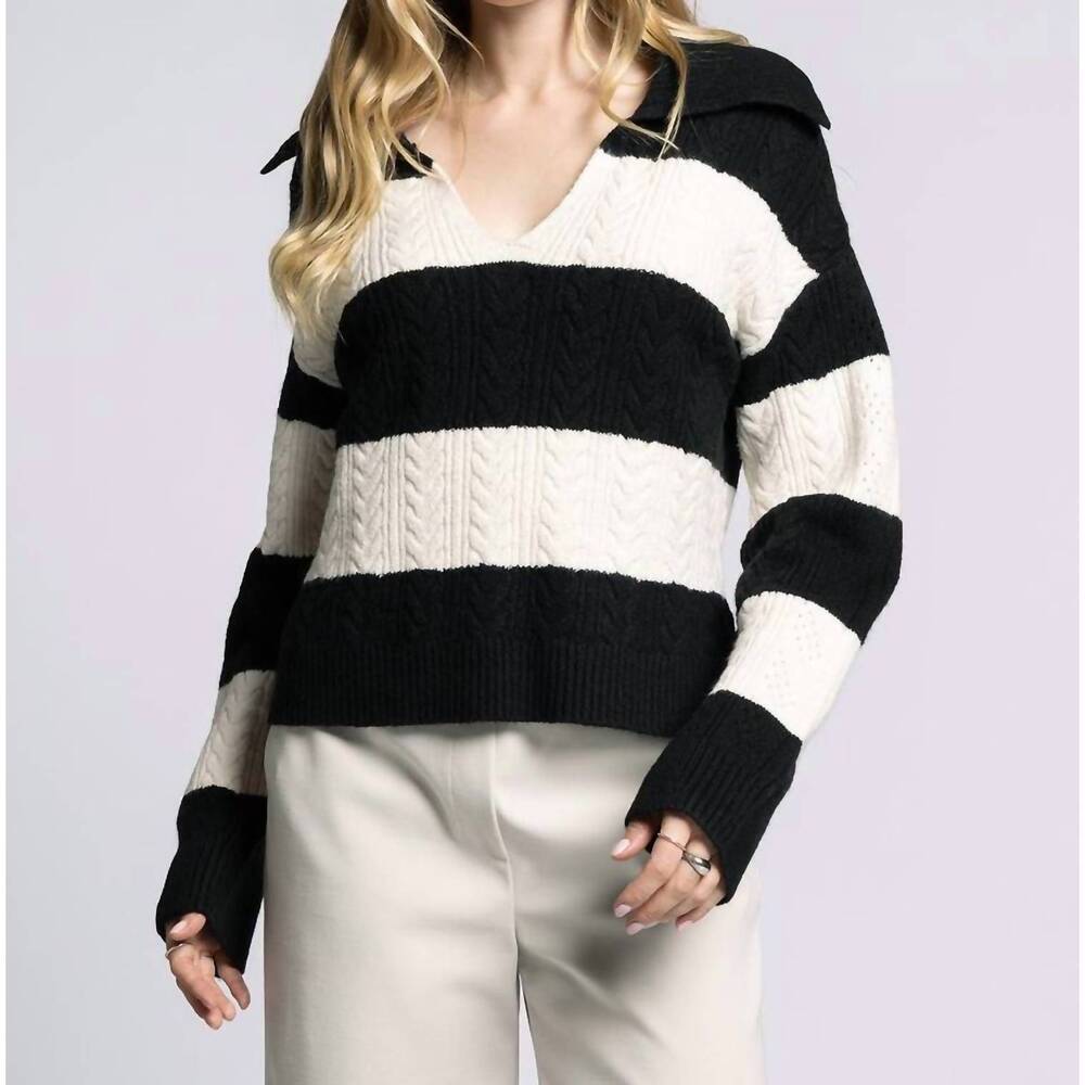 NEW WEEKEND LOS ANGELES paula v-neck sweater in white black